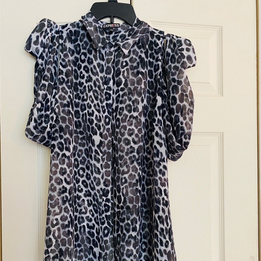 Express sheer Cheetah  Cold shoulder top.